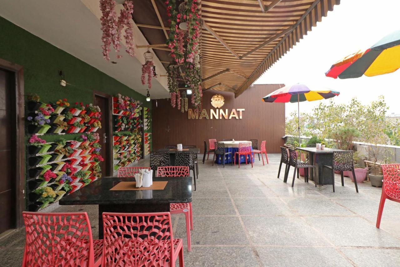 Hotel Mannat International By Mannat Yeni Delhi Dış mekan fotoğraf