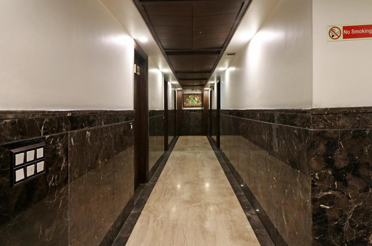 Hotel Mannat International By Mannat Yeni Delhi Dış mekan fotoğraf