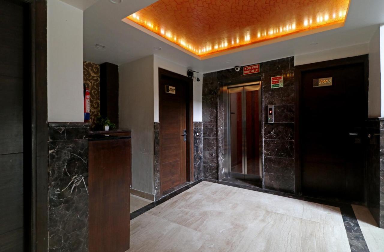 Hotel Mannat International By Mannat Yeni Delhi Dış mekan fotoğraf