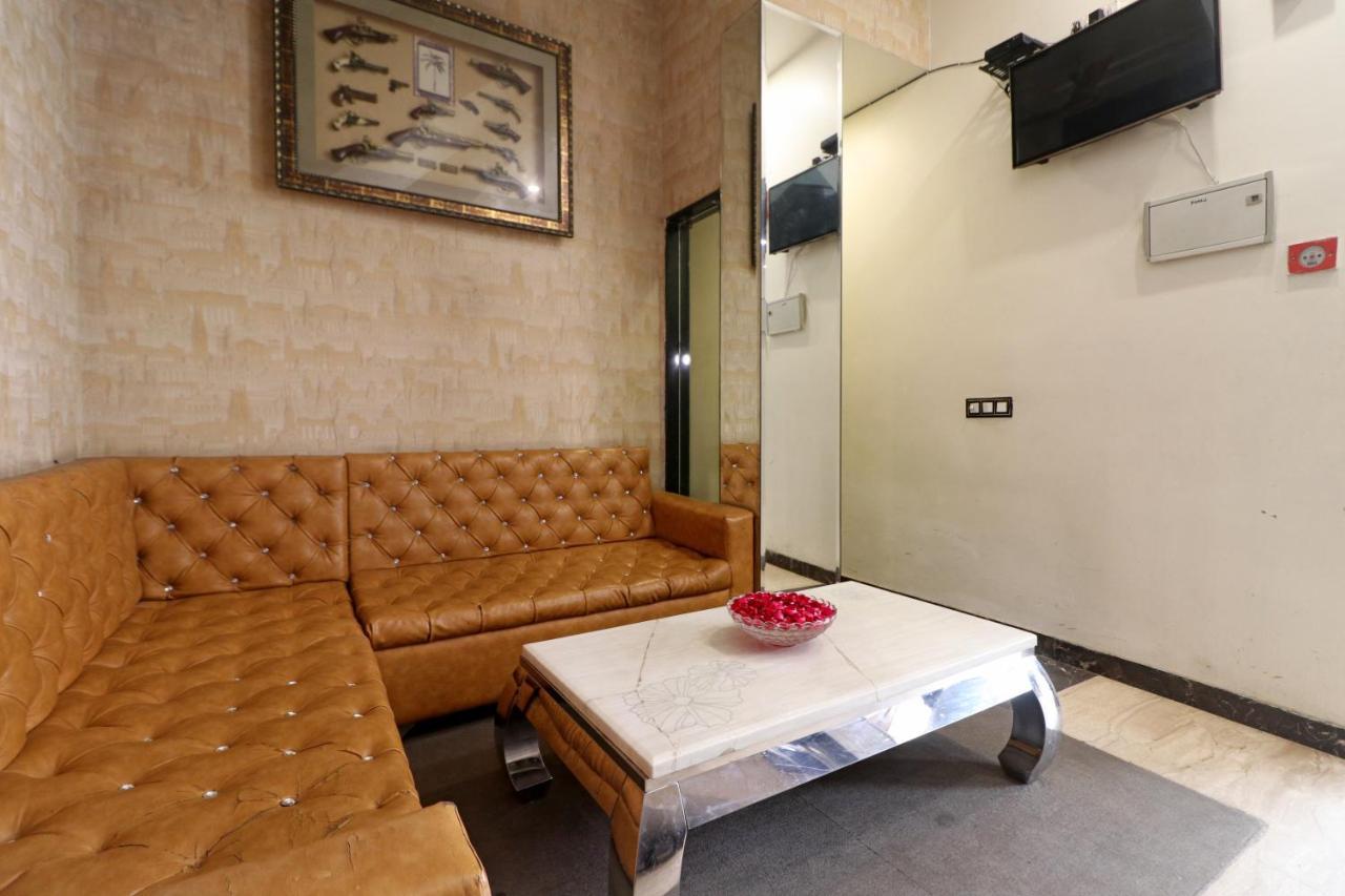 Hotel Mannat International By Mannat Yeni Delhi Dış mekan fotoğraf