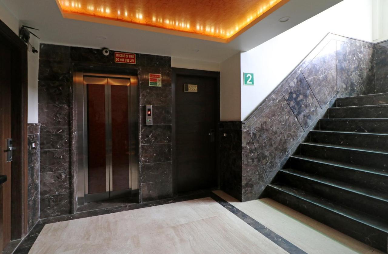 Hotel Mannat International By Mannat Yeni Delhi Dış mekan fotoğraf