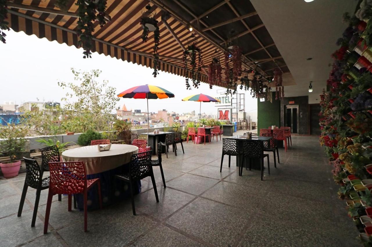 Hotel Mannat International By Mannat Yeni Delhi Dış mekan fotoğraf